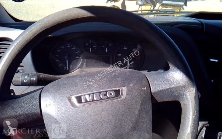 Kamion Iveco 35C12