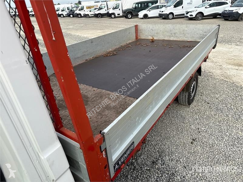 Camión Volkswagen CRAFTER 35 Flatbed Truck