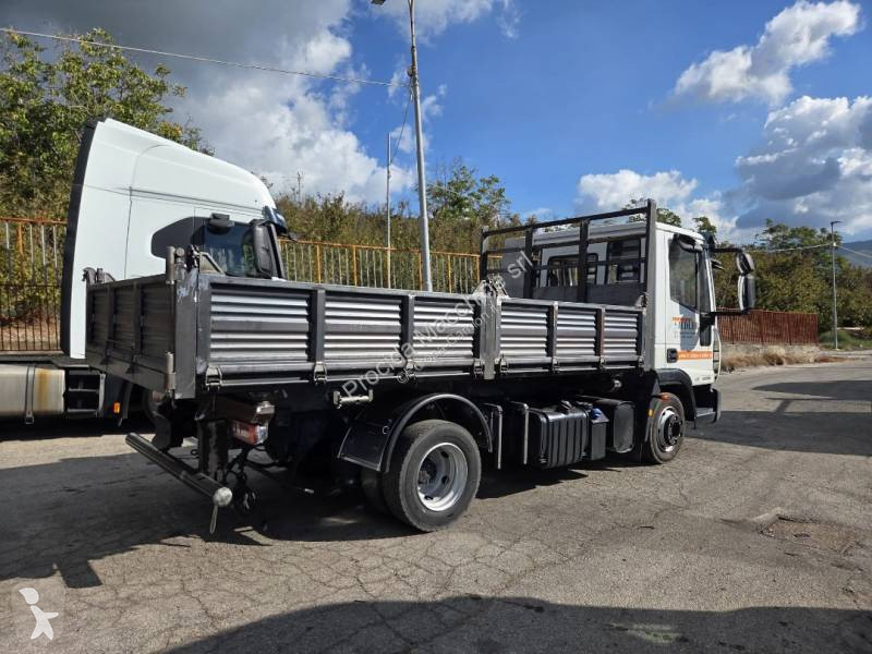 Camión Iveco 80 E 22