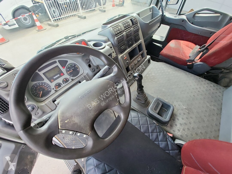 Camión Iveco 310