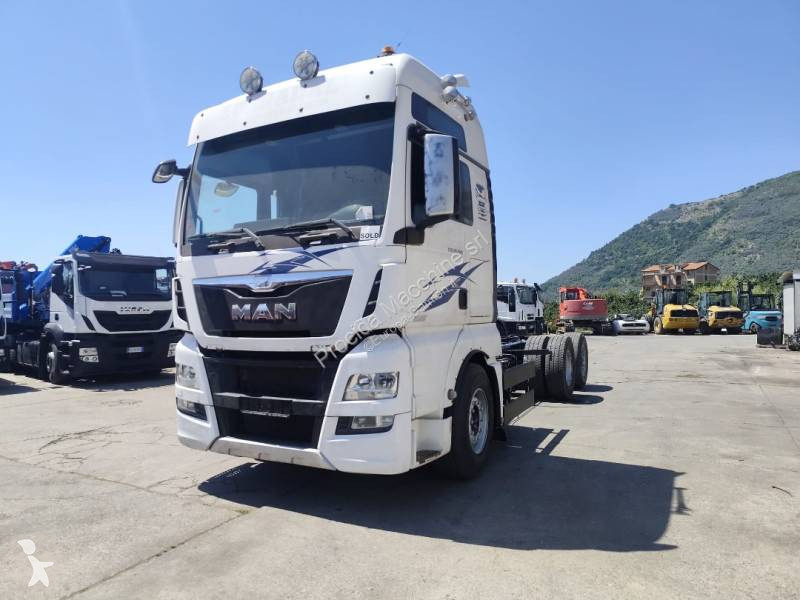Camion MAN 26.560