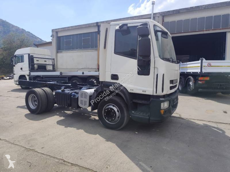 Camion Iveco 150 E 22