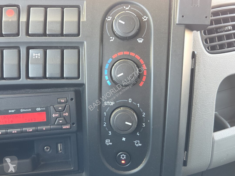 Lastbil Renault D D 240