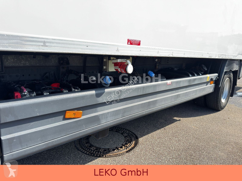 شاحنة Mercedes 1218 Mit Carrier Sp 1250Mt