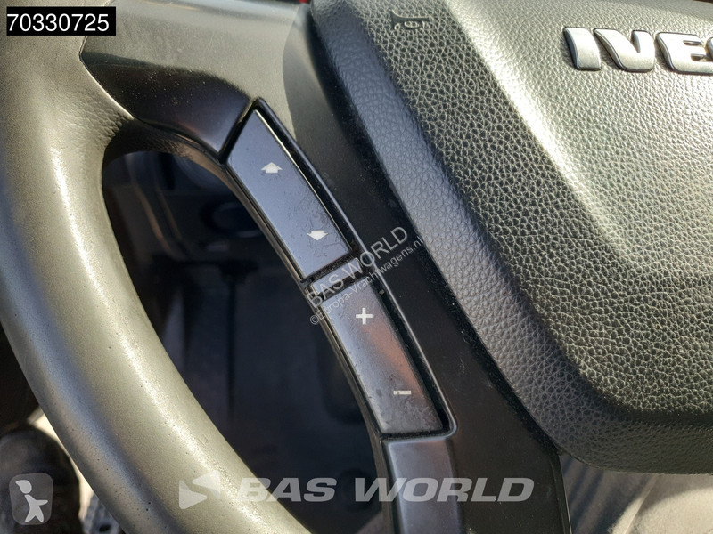 Lastbil Iveco 420 4X2 20t Tailgate Automatic...