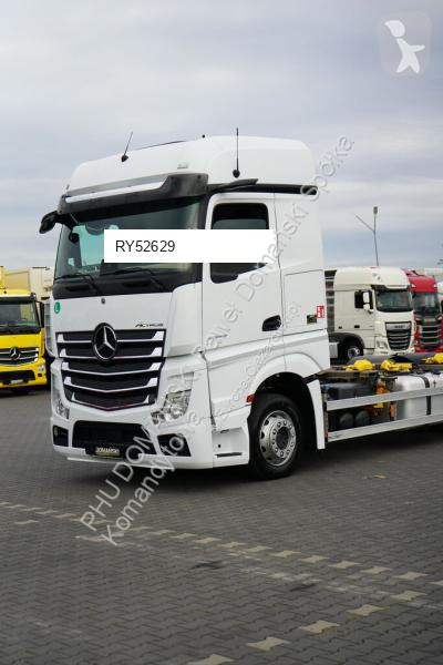 Kamion Mercedes ACTROS / 2545 / ACC / E 6 / MP...