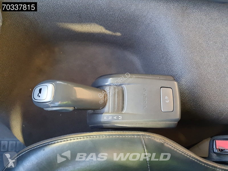 Lastbil Volvo 330 6X2 FASSI BF245A2.25 E...