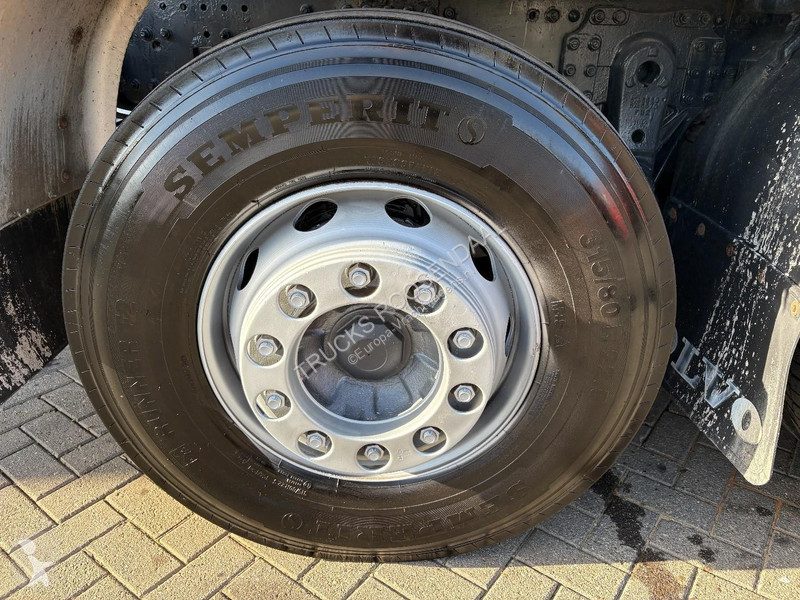 Volvo 320 + HIAB 166 ES -3---3X EXT. +...