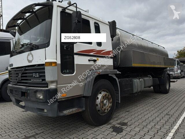 Kamion Volvo FL618