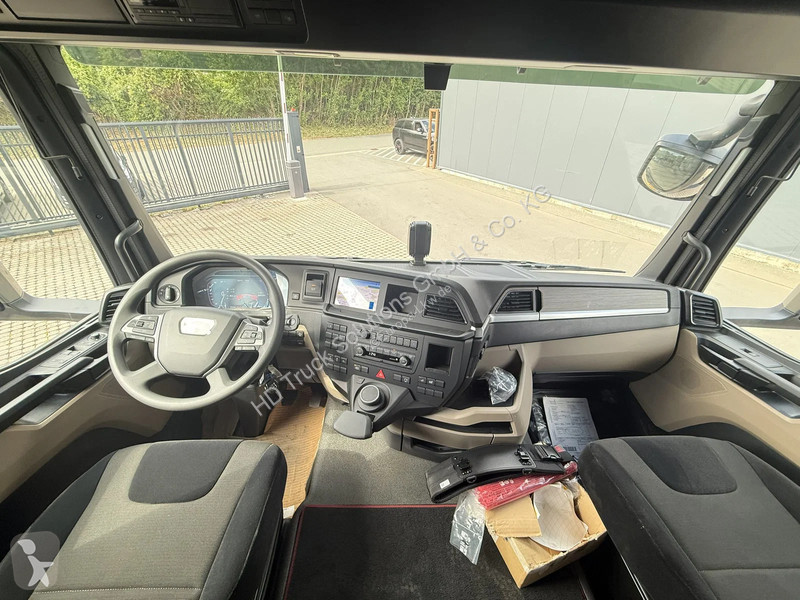 Kamion MAN 35.520  35.520 8X2 Hiab EFFER 955-8s...