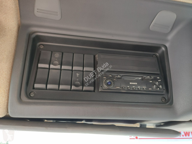 Kamion Renault 26.370 6x4 Mocny HDS FASSI F110