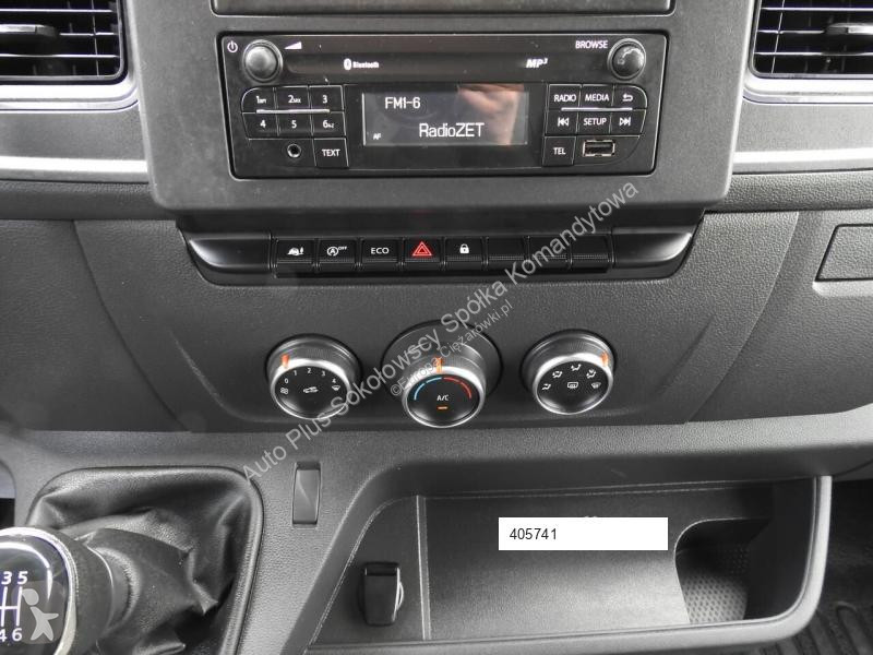 عربة نفعية Renault MASTER  CHŁODNIA KONTENER...