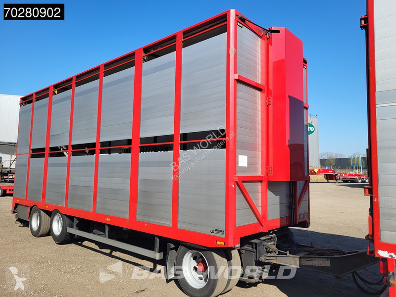 Kamion Scania G420 6X2 Cattle transport combi...