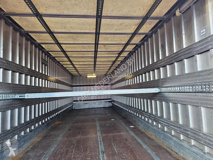 Camion DAF FA- 4x2 |manual gear | loading lift...