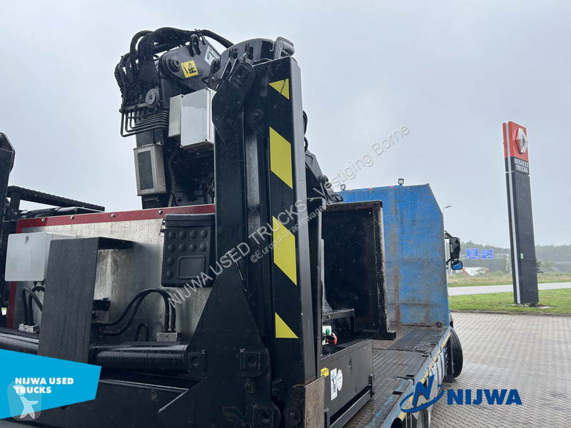 Vrachtwagen Volvo 440 6X2 Hiab 165 roller kraan