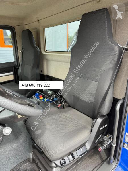 Kamion MAN 1420 K2 z pilotem