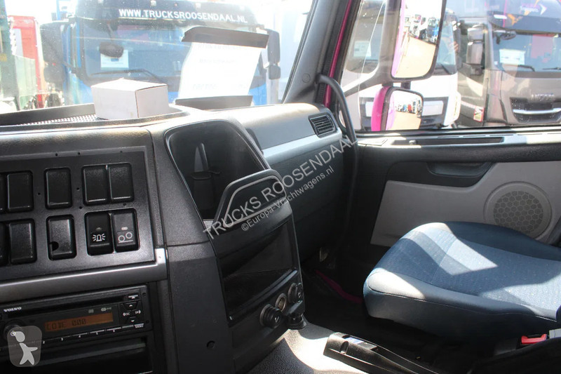 Camion Volvo FM 370 + PALFINGER 23002 /6EXT +...