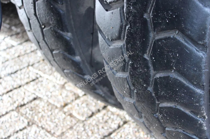 رافعة Volvo FL 8X4 + GROMACH 34 mtr. + EURO 2