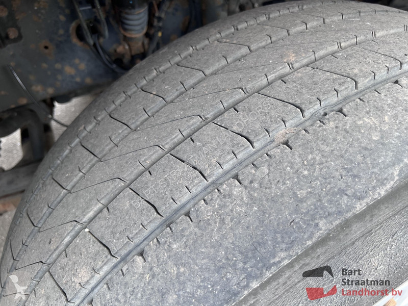 Camion Renault PREMIUM LANDER 380.26 6X2 EL 2M...