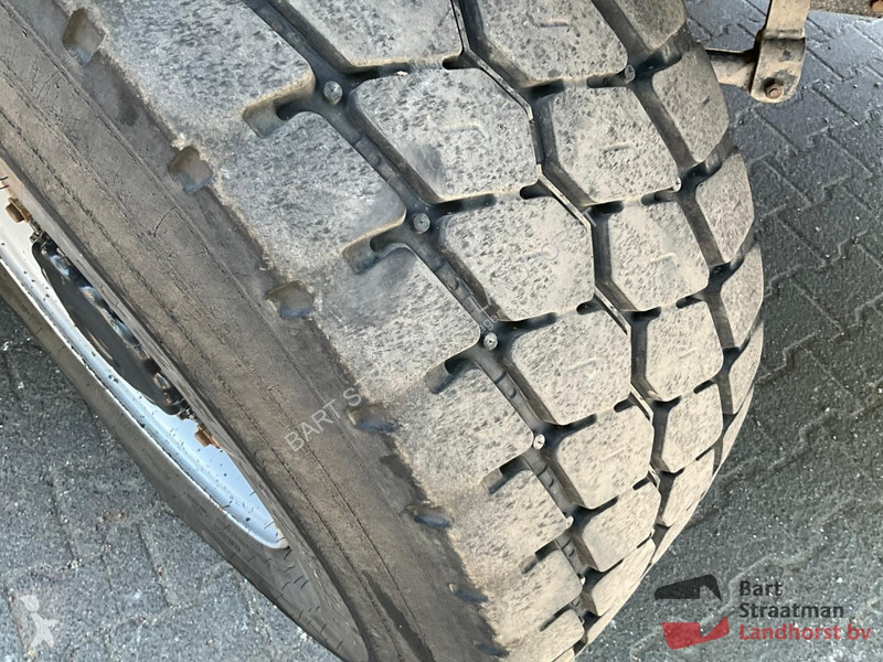 Kamion MAN 10x8 Euro 6 kipper met kleppen