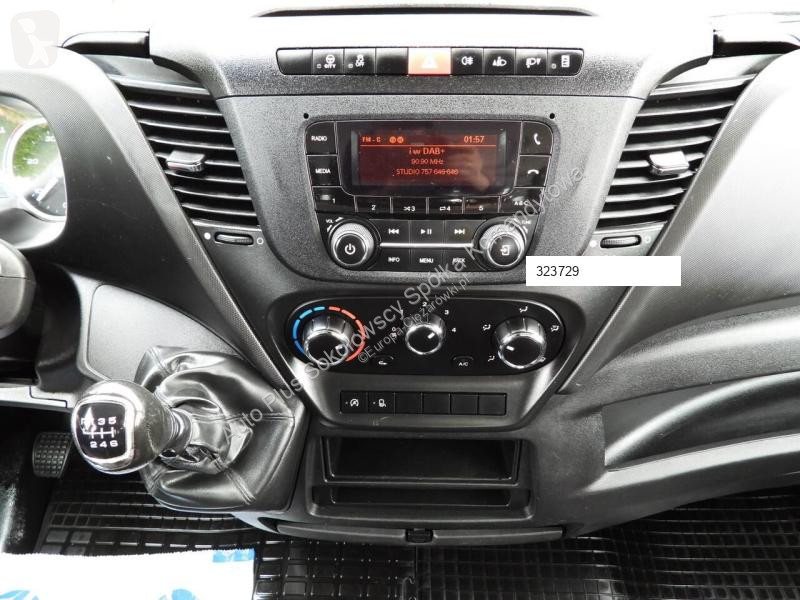 Veicolo commerciale Iveco DAILY 35C14 WYWROTKA...