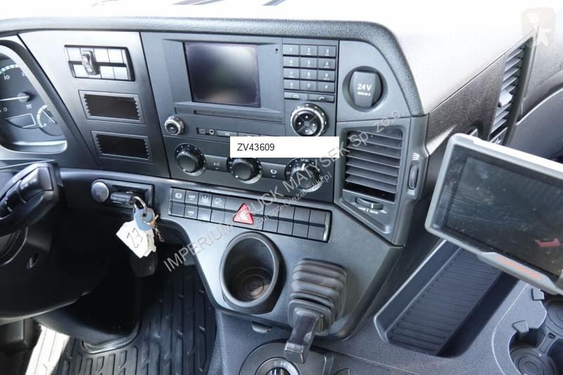 Camión Mercedes 192 E-4 HIPRO