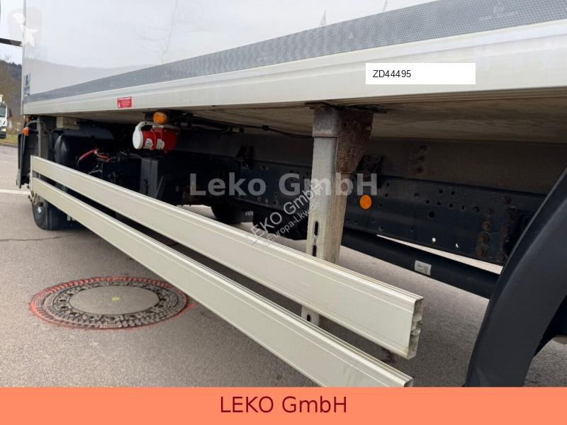 Kamion Iveco 120E220 Mit Carrier Sp 850 Mt