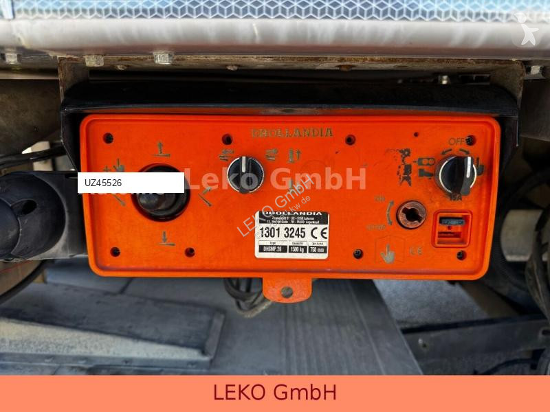 Kamion Mercedes 1218 Mit Carrier Sp 950Mt
