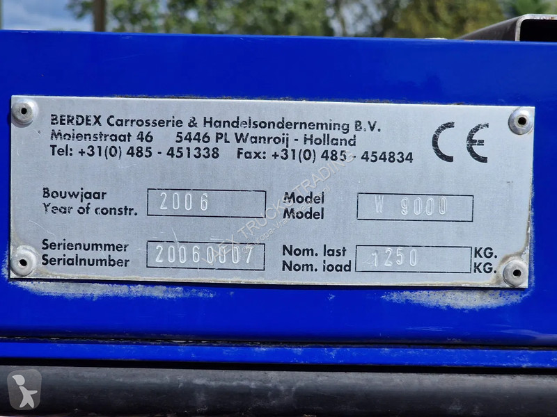 Camion Volvo 380 6x2 - 2/3 stock Berdex...