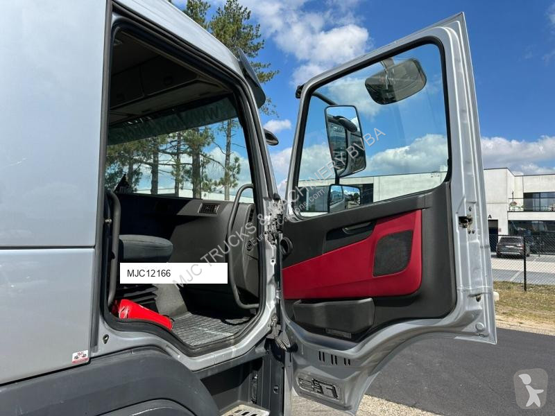 Vrachtwagen Volvo 420 6x4 AJK HOOKLIFT / HAAK...