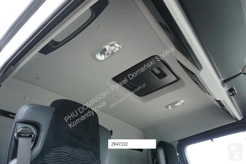 Kamion Mercedes ANTOS / / EURO 6 / CHŁODNIA +...