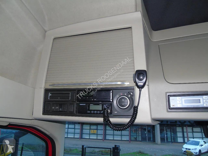 شاحنة Volvo 460 + TRS COOLING + LIFT + EURO 6