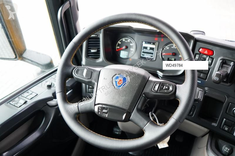 Kamión Scania P 450 XT