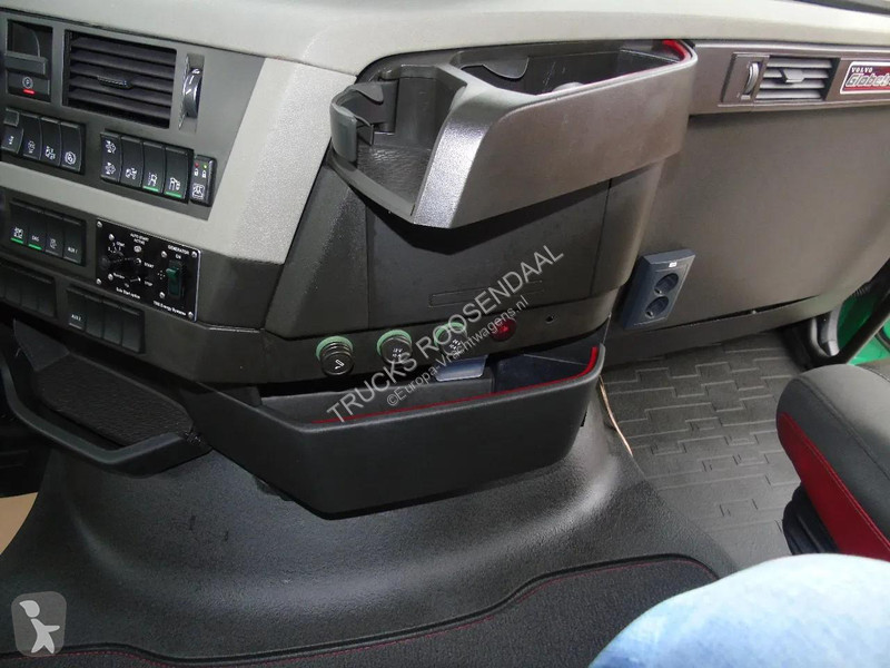 شاحنة Volvo 460 + TRS + COMBI + EURO 6