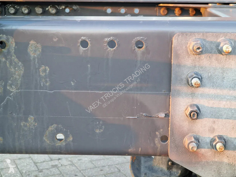 شاحنة Volvo 13460 Globetrotter 6x2*4 - BDF - I...
