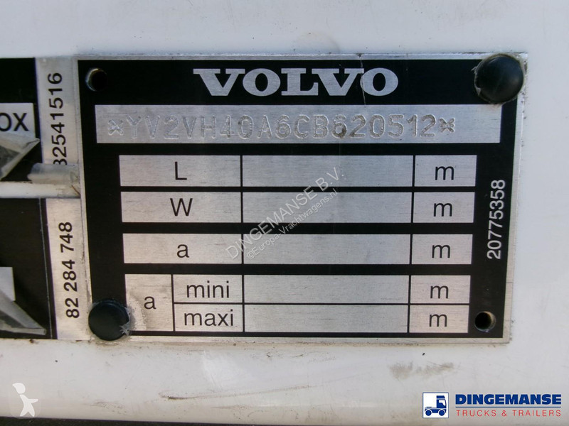 Lastbil Volvo 260 4x2 dxi fuel tank 13.3 m3 / 4...