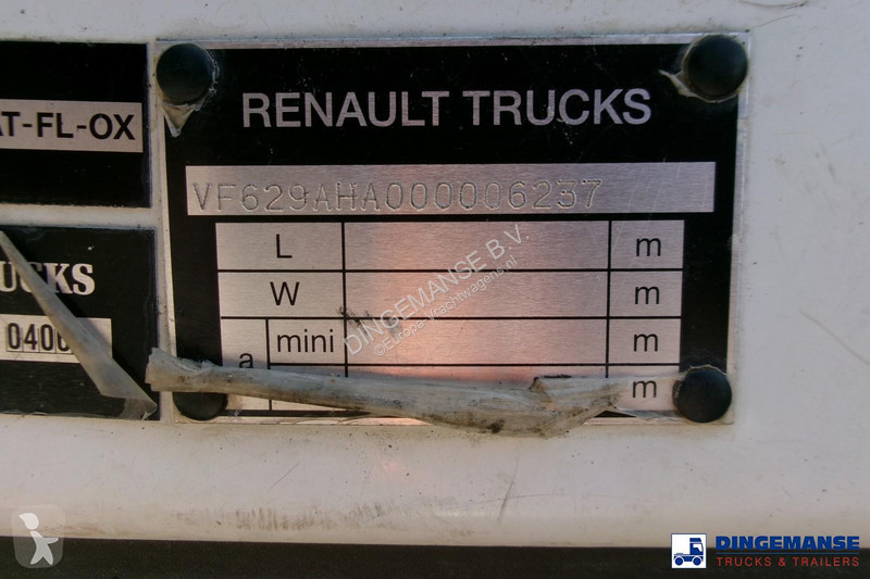شاحنة Renault 270 4x2 fuel tank 13.7 m3 / 4 comp