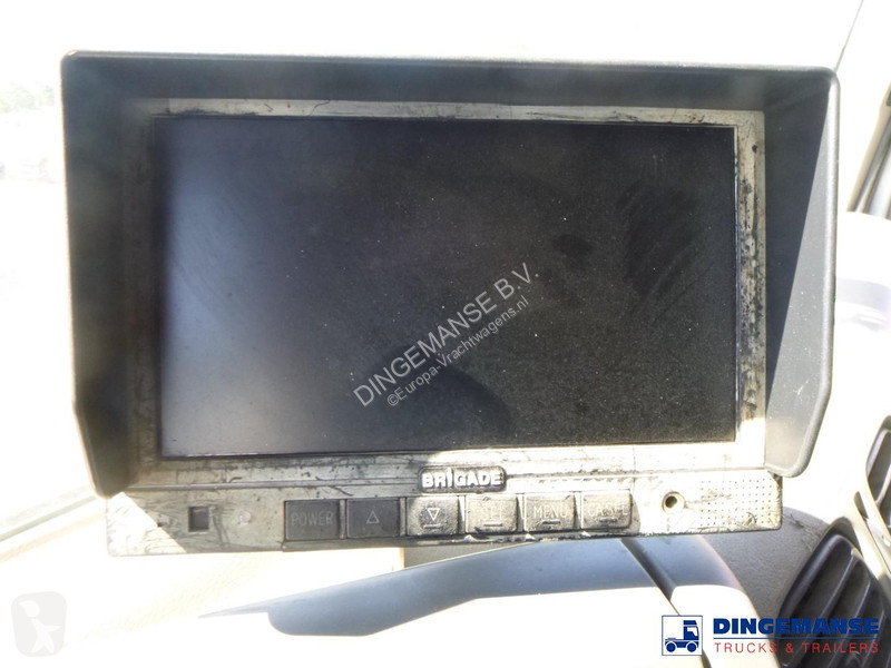 شاحنة Renault 270 dxi 4x2 fuel tank 13.7 m3 / 4...