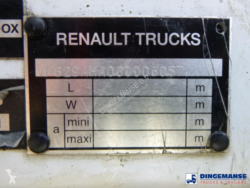 شاحنة Renault 260.19 dxi 4x2 gas tank 19.5 m3