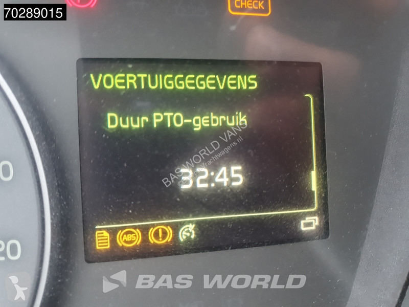 شاحنة Volvo 520  8X4 32m3 AJK Pusher Big-Axle...
