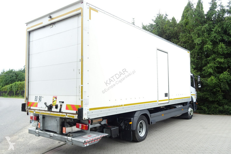 شاحنة Mercedes 1218 Euro6 tylko 323tys.km...