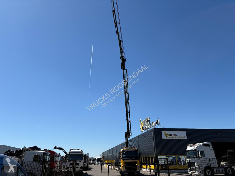 شاحنة Volvo 500 + HIAB 638 E-6 + JIB 6x + 8X4...