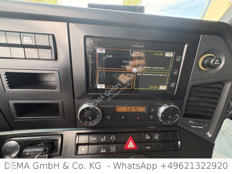 شاحنة Mercedes...