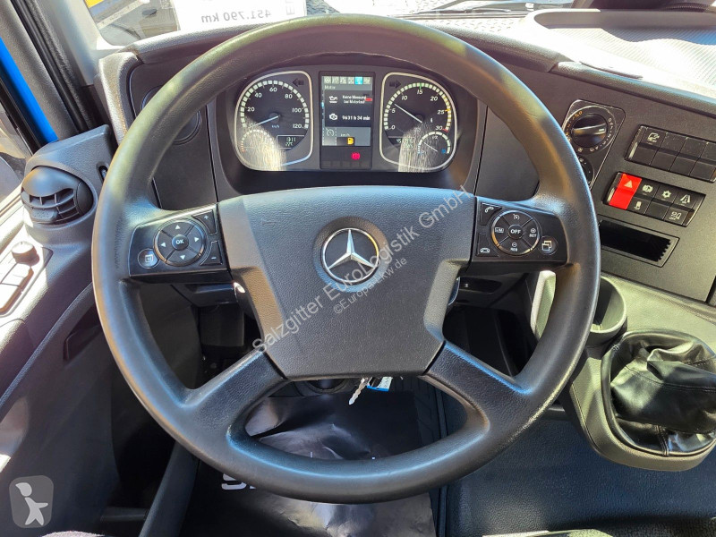 شاحنة Mercedes 1221 / Ladebordwand