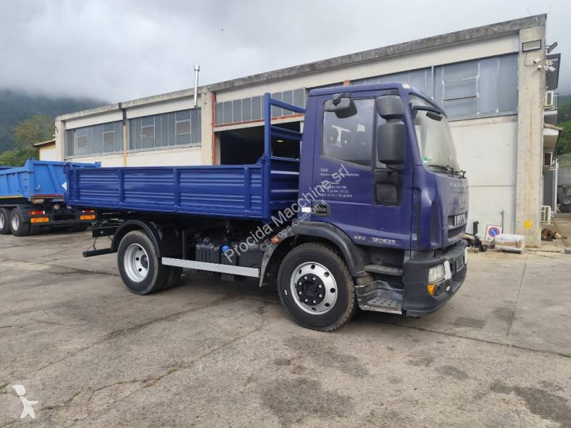 شاحنة Iveco