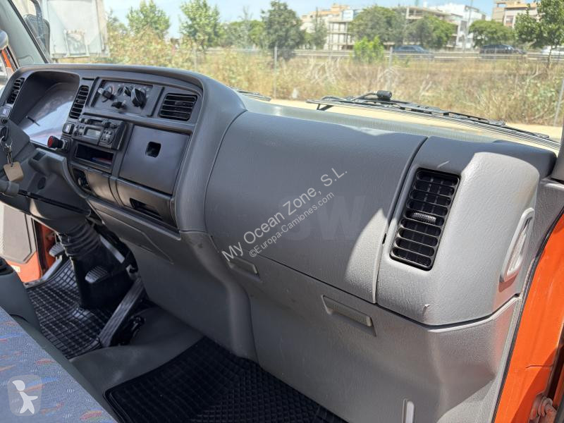شاحنة Mitsubishi 35.13
