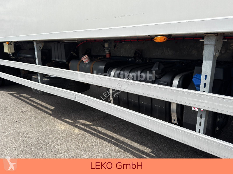 شاحنة Iveco 190 E 28 Mit Carrier Sp 1150 Bis -30°C