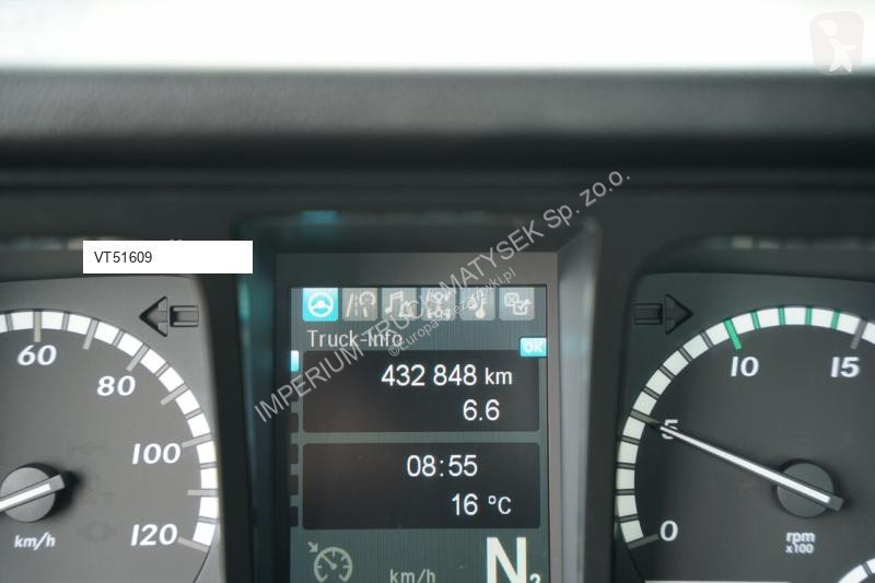 شاحنة Mercedes PK 22 002 EH