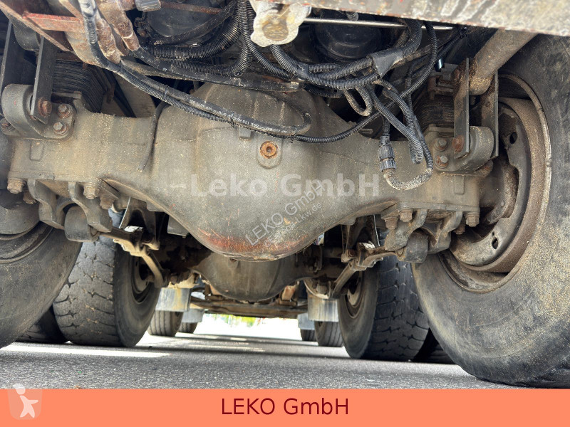 Lastbil Volvo 380  8x4 Abrollkipper