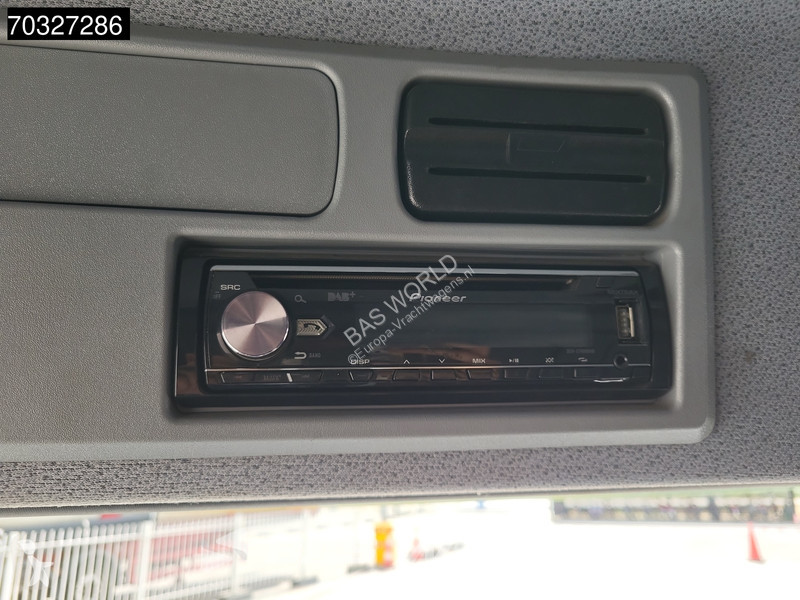 شاحنة Mercedes 1524 4X2 15tonner 6-cylinder...